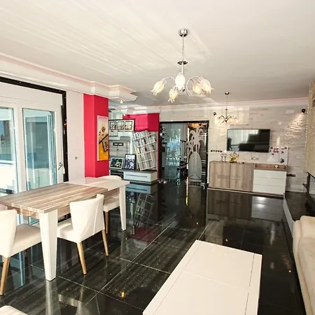 Luxus Pool Kestel Villa Alanya